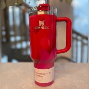 Stanley Valentine Tumbler 40oz ❤️